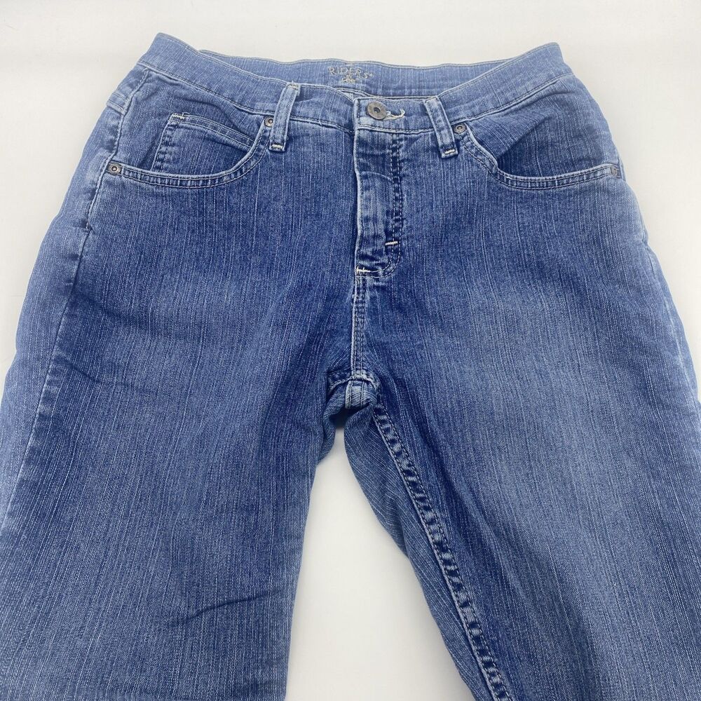 Women’s Lee Riders Petite Size 8P Straight Leg Classic Fit Jeans  Medium Wash